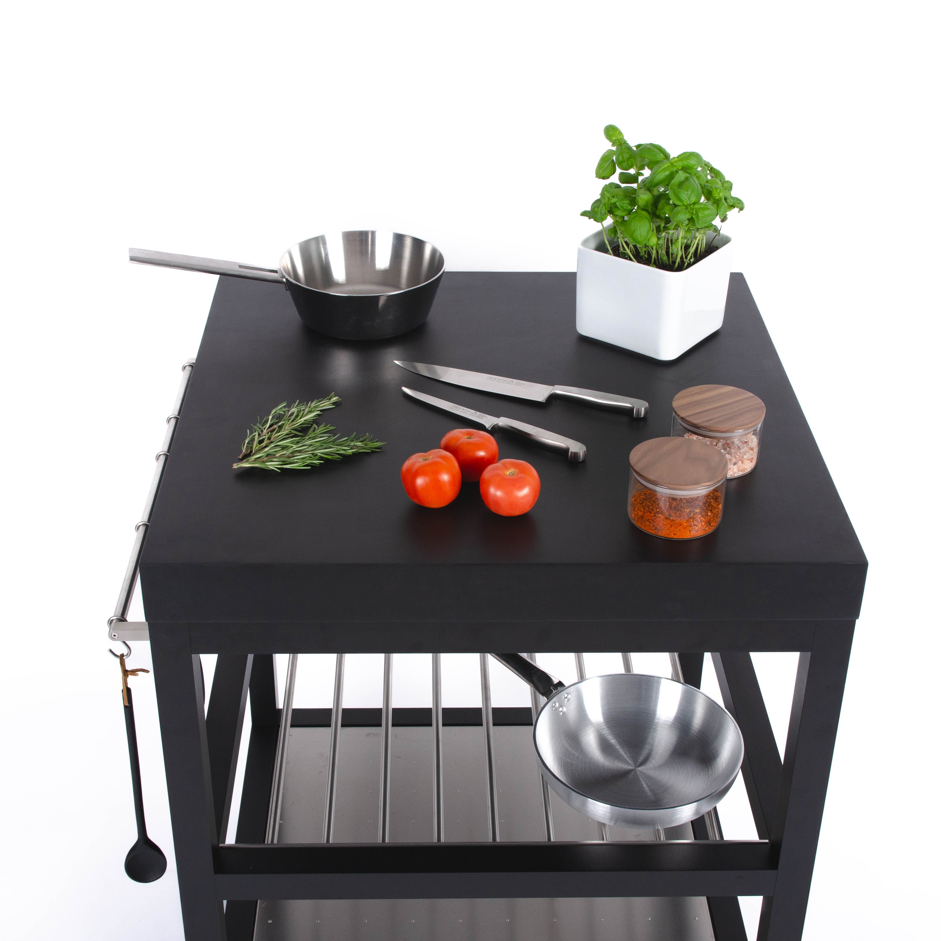 unit one black