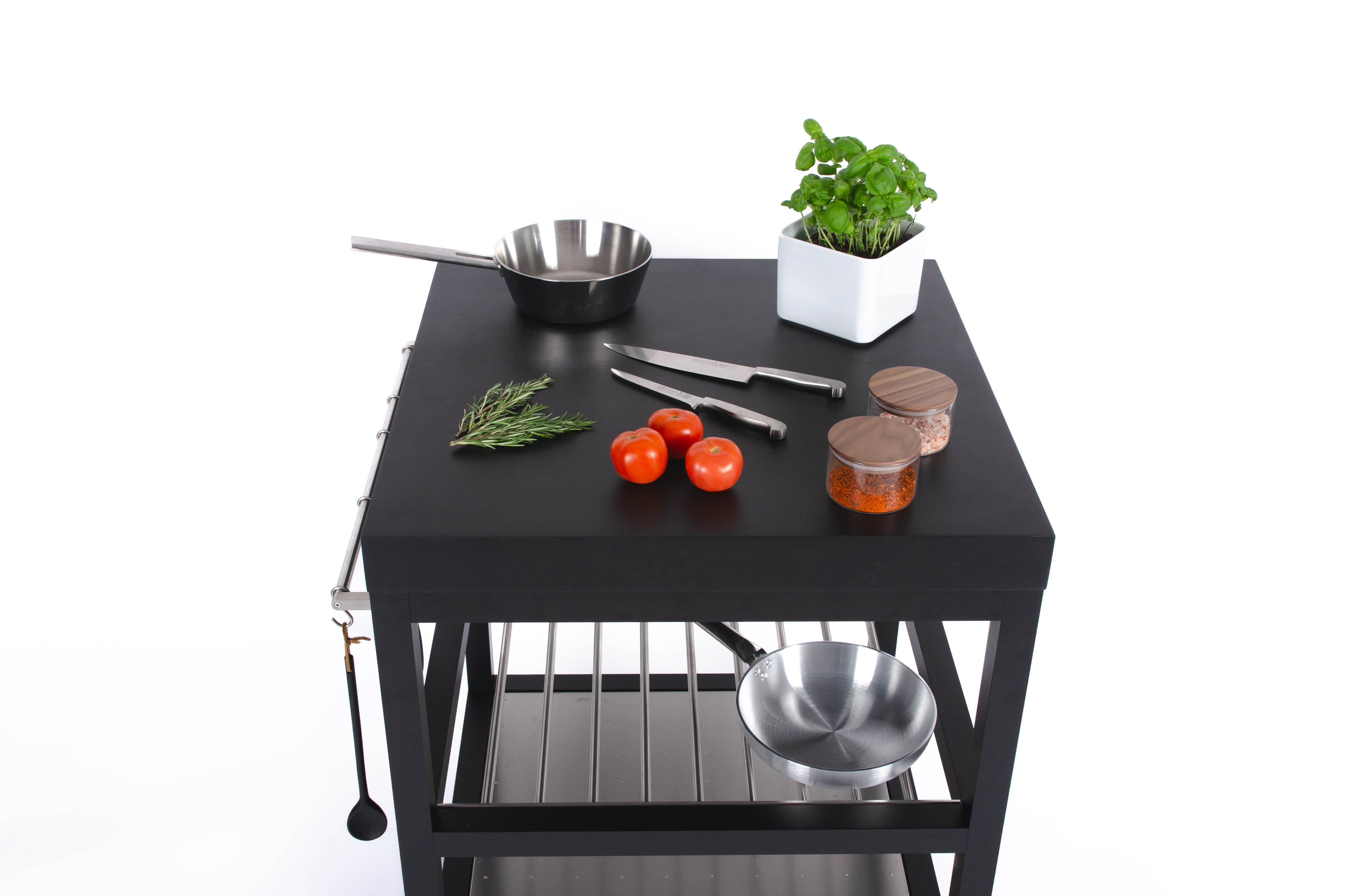 unit one black