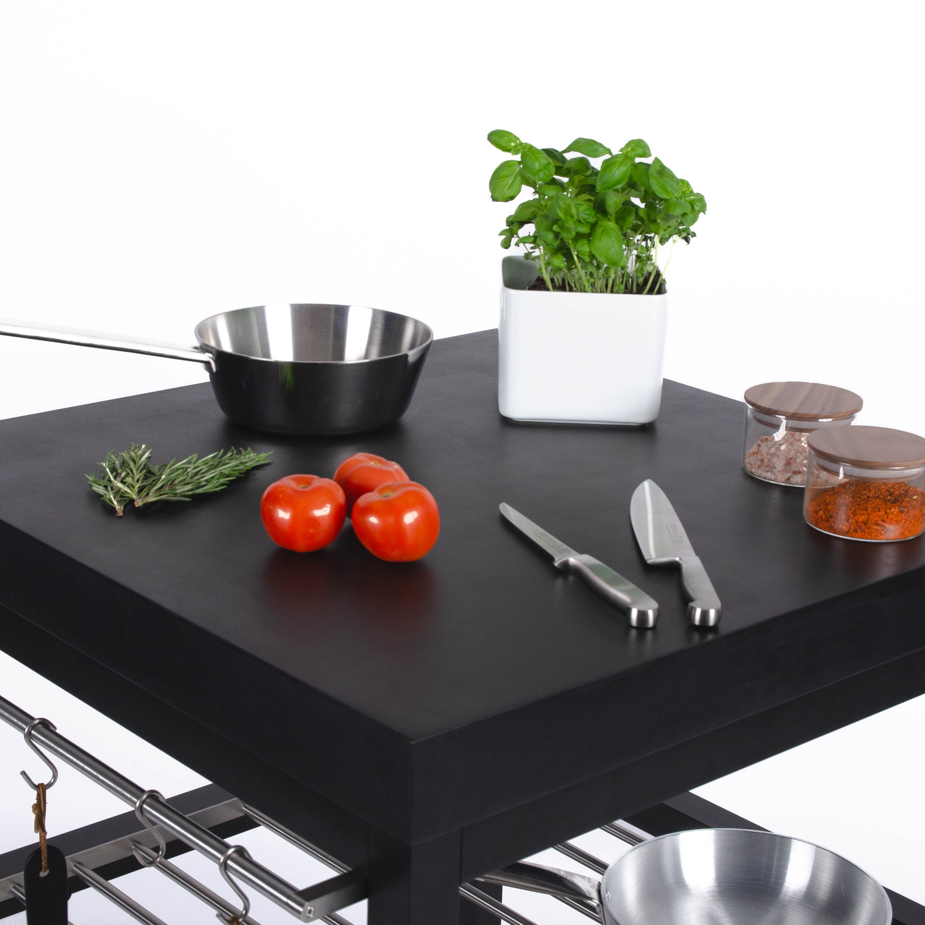 unit one black