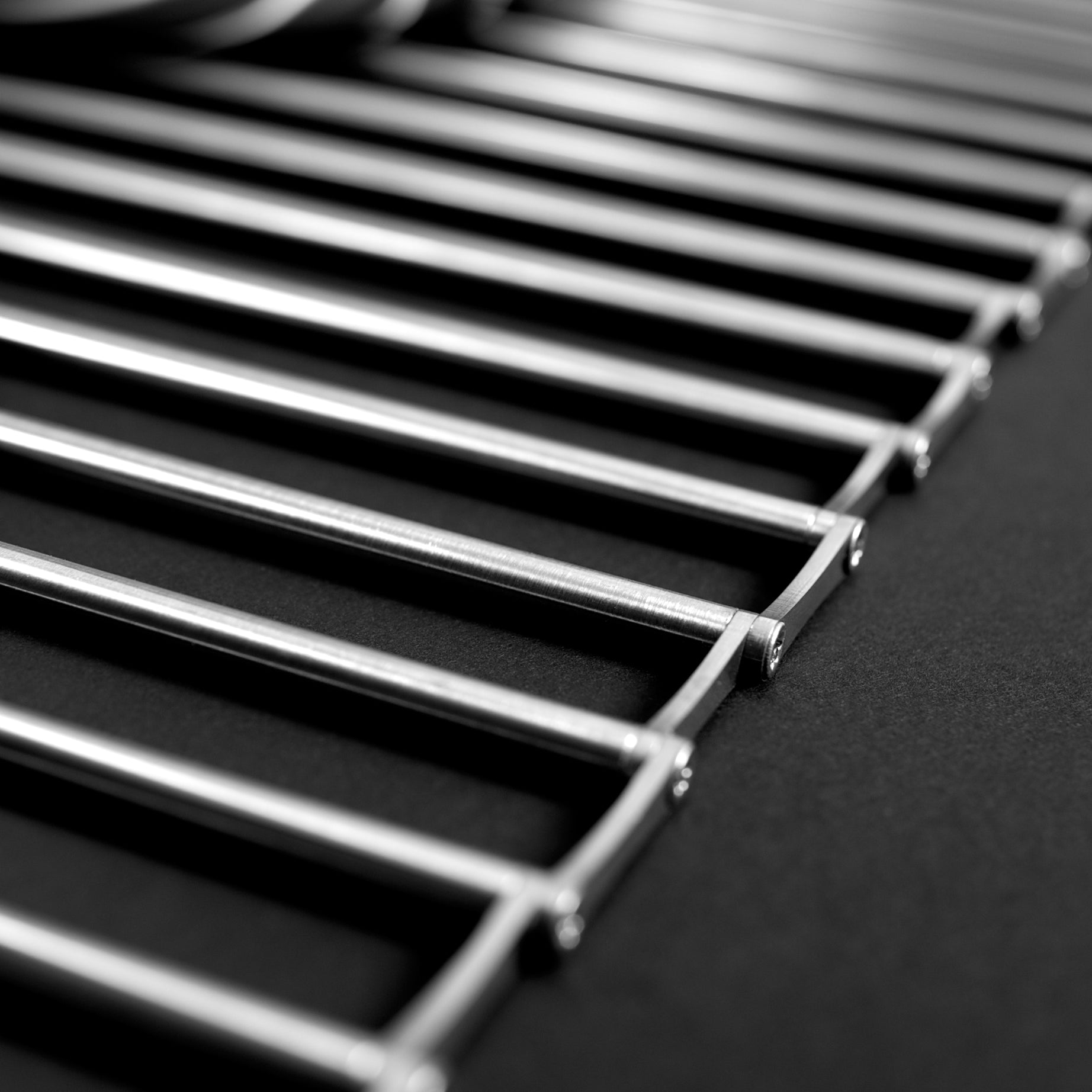 ROLL trivet