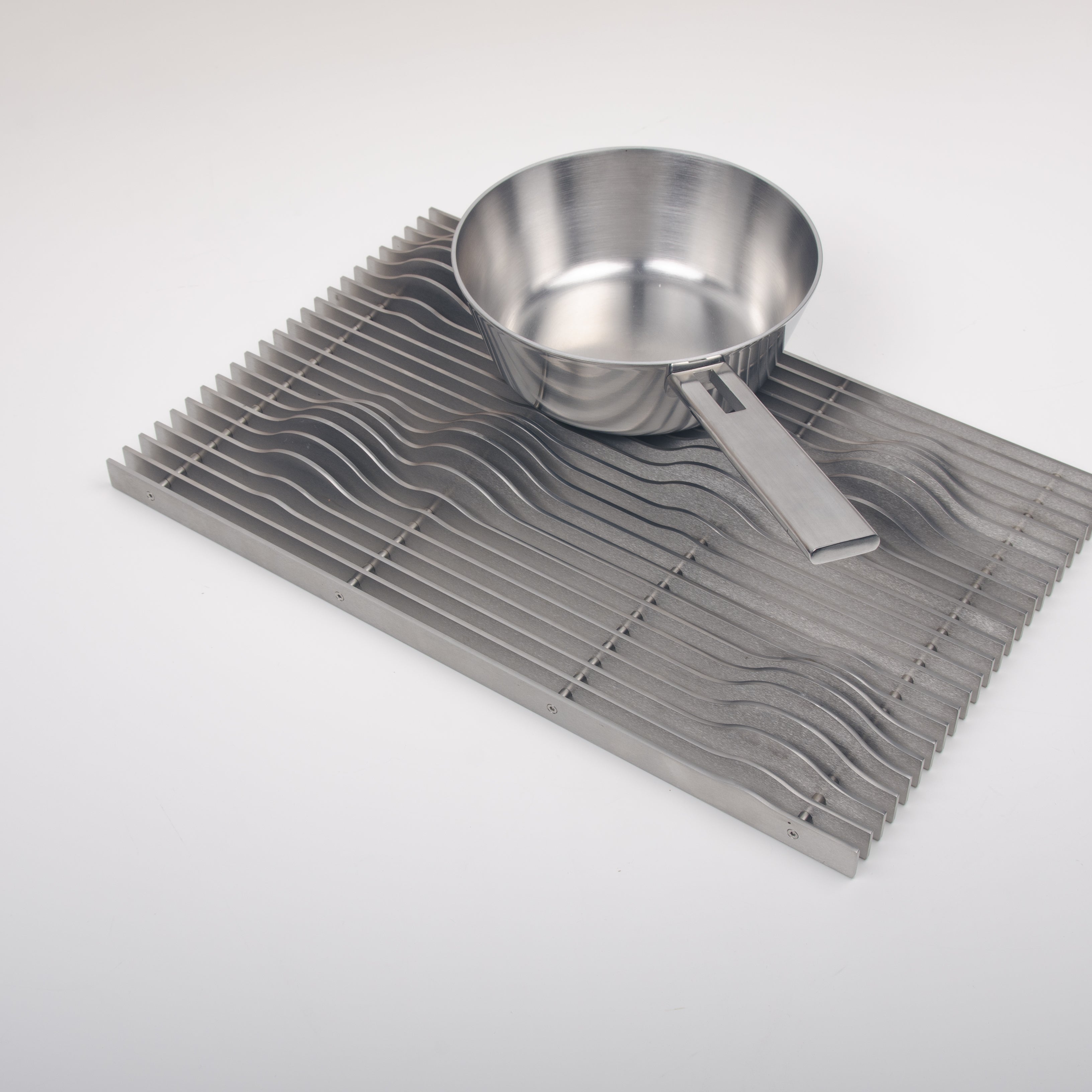 HILL trivet